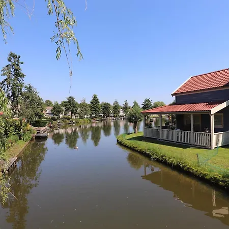 Semesterbostad By Water Near Rotterdam Simonshaven