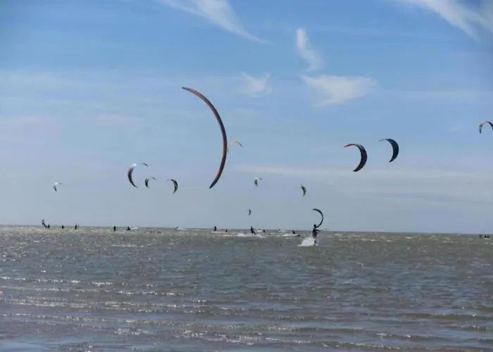 By Water Near Rotterdam Simonshaven